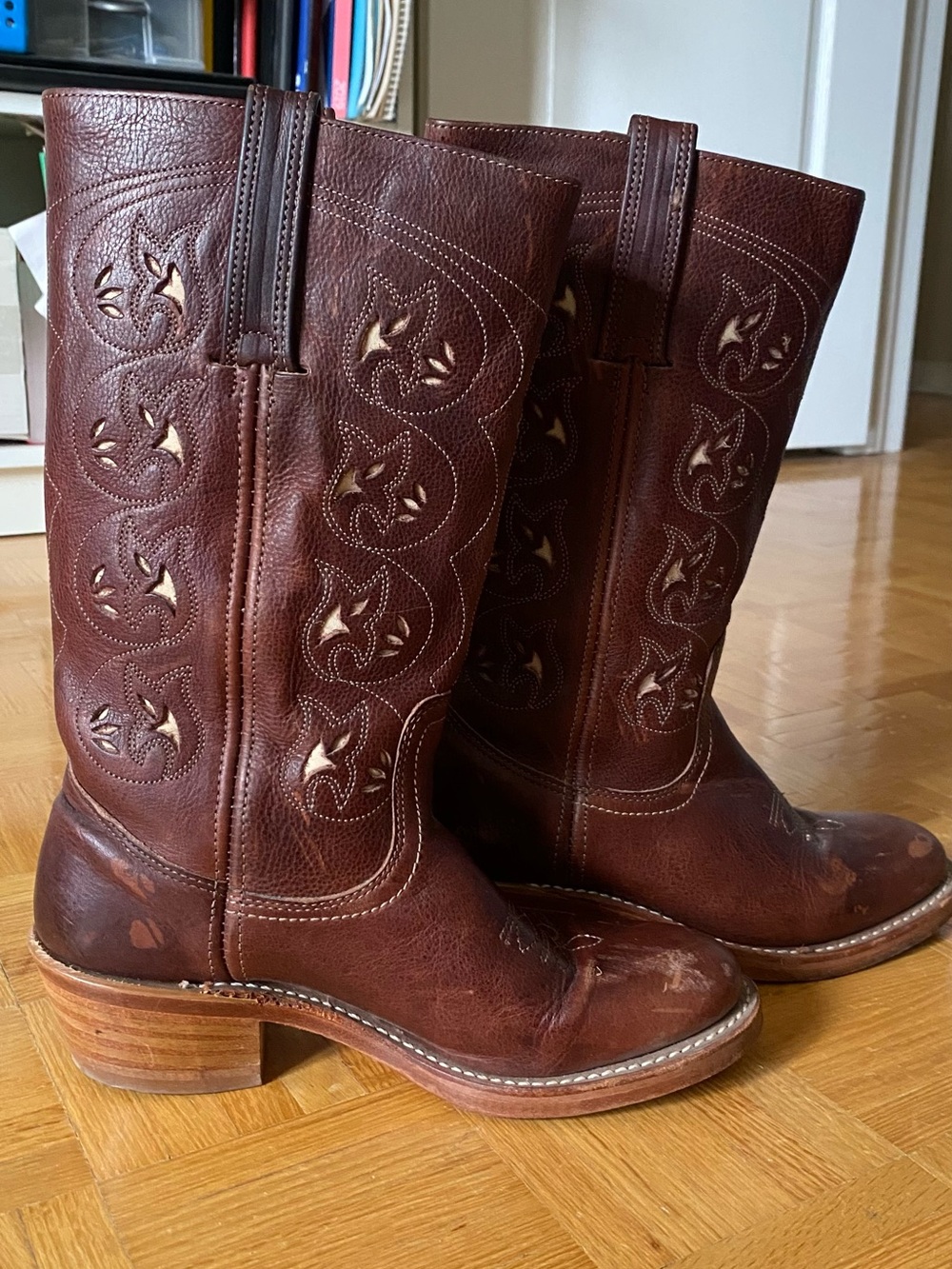 Frye Women's Brown Leather Cowboy Boots - Picture 2 of 5